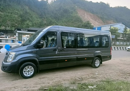 Urbania Traveller 12 Seater
