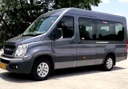 Urbania Traveller 17 Seater