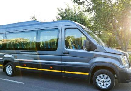 Urbania Traveller 17 Seater